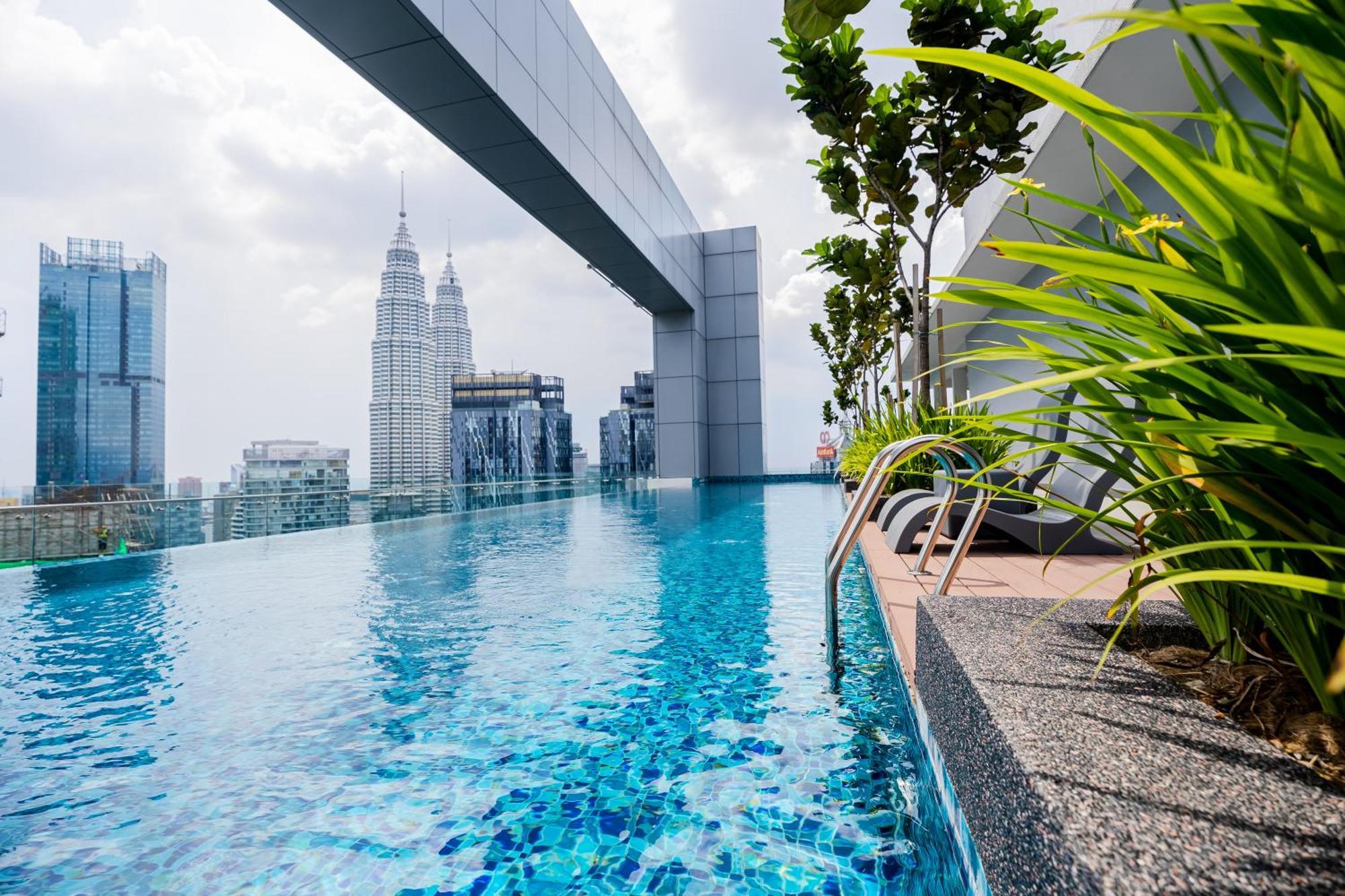 Royce Klcc Kuala Lumpur City Centre By Dormeo Destinations Esterno foto